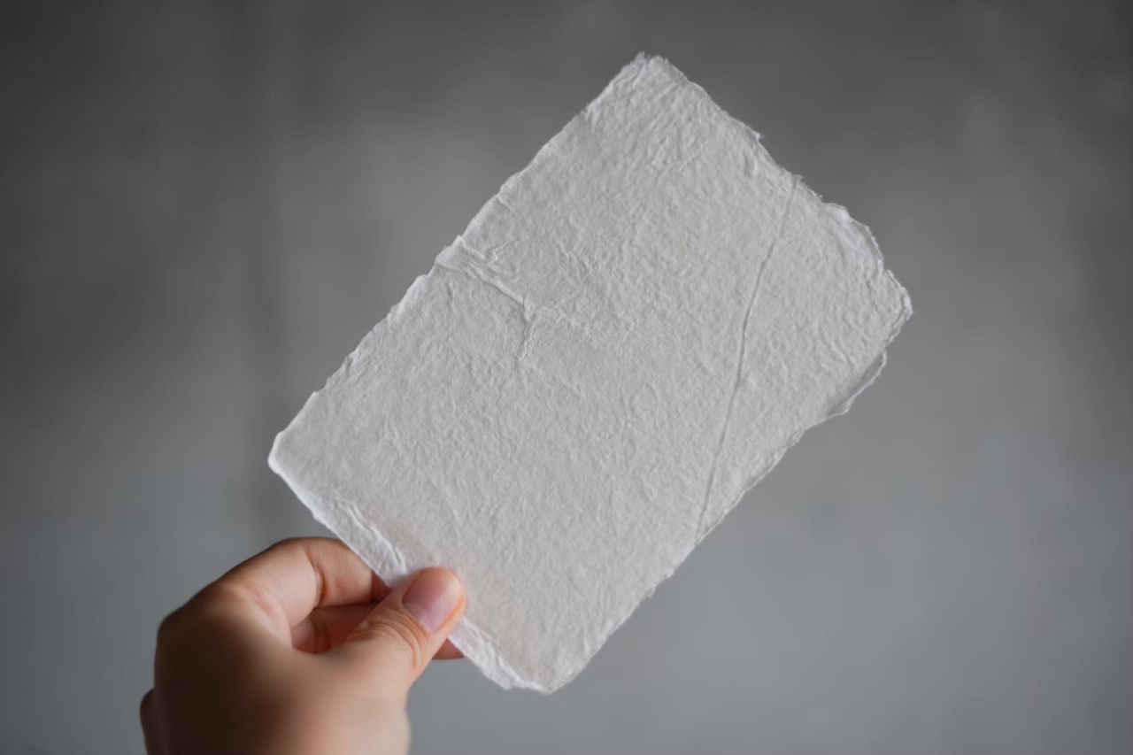 お礼のポストカードを送ります。 <障害福祉事業所 就労継続支援B型 御影倶楽部の手漉きカード>