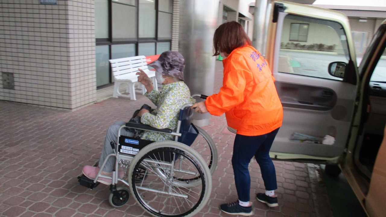 No.9 地域住民による外出困難者の移動支援と 介護保険ではできない生活支援の運営