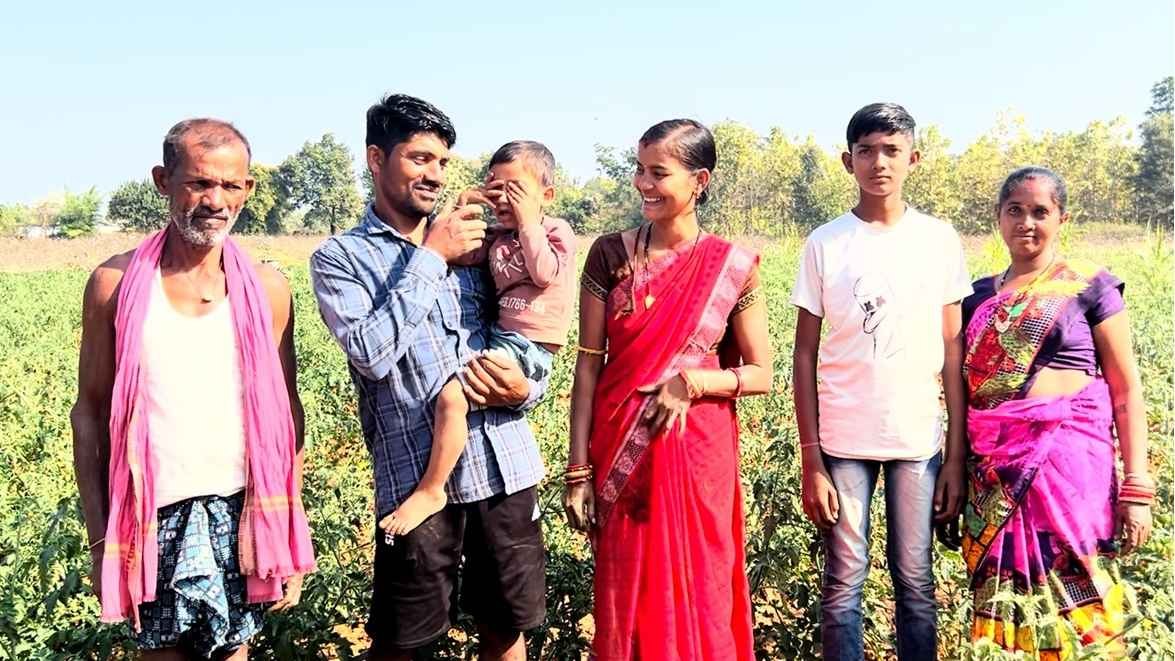 「インドのコットン（綿花）農家の有機農法への転換支援」と「子どもたちの就学・復学・奨学支援」のためにご寄附をお願いします。