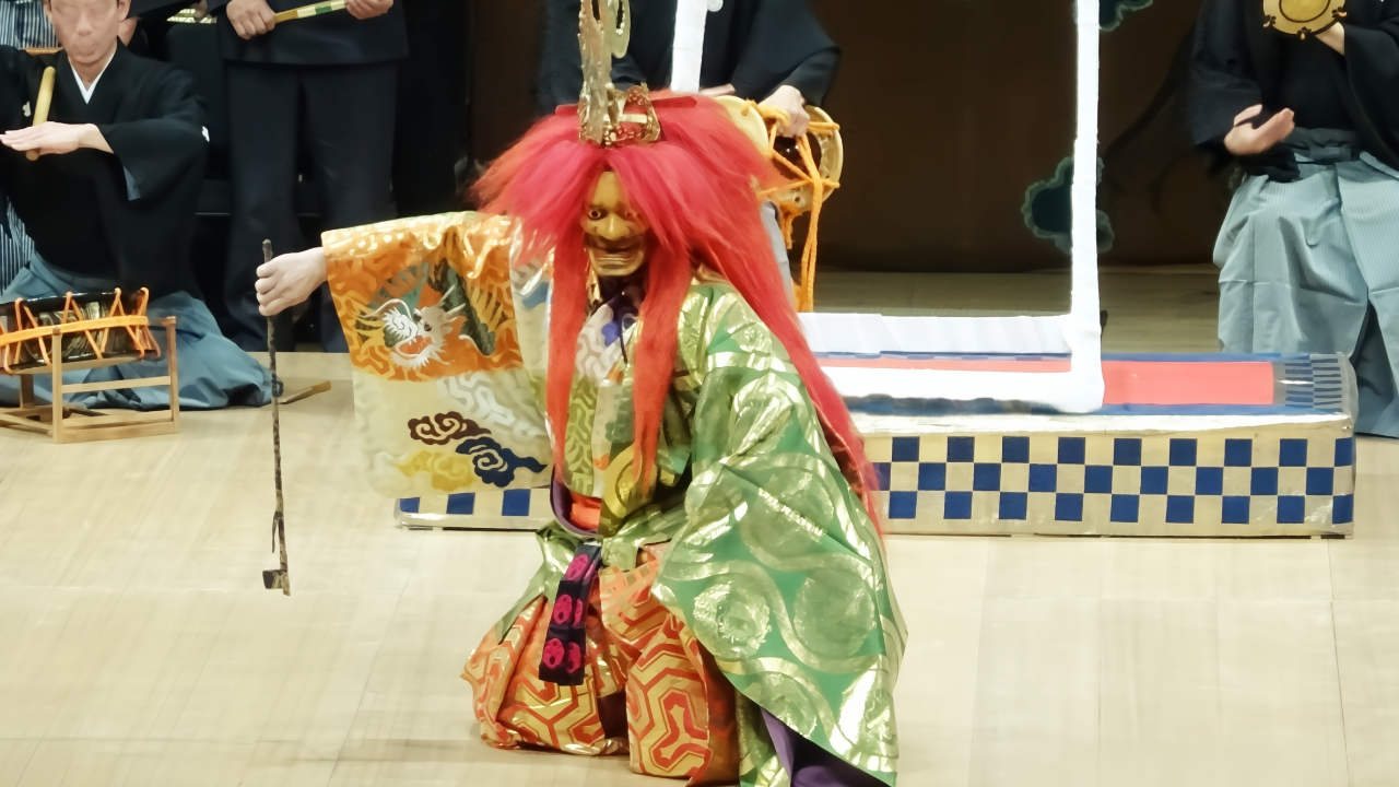 ～　滋賀・能楽大連吟「竹生島」～  年の瀬は第九大合唱、早春は能楽「竹生島」大連吟　能楽師と同じ舞台で謡いましょう！