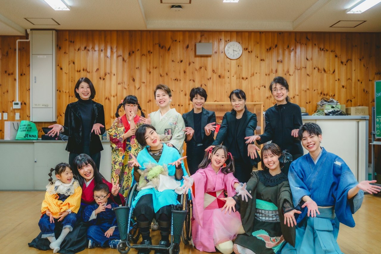 企業様名・お名前紹介+サイト&映像掲載+出張パラコレ