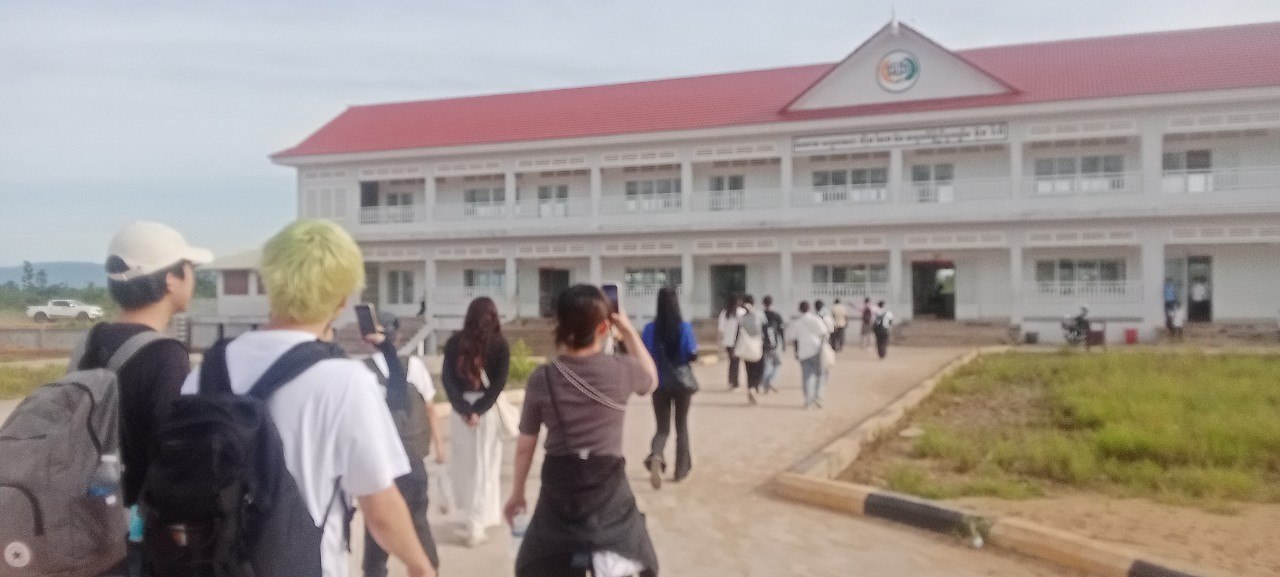 子供たちに清潔なトイレと手洗い場を!(2)