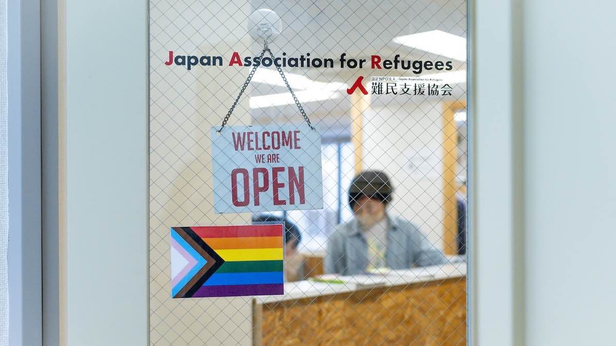 img-cover